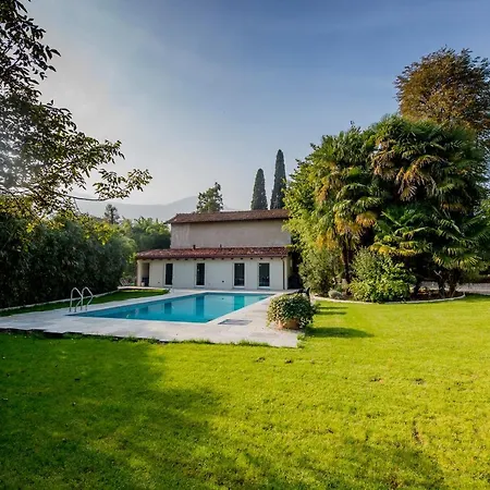 Confalonieri Villa *