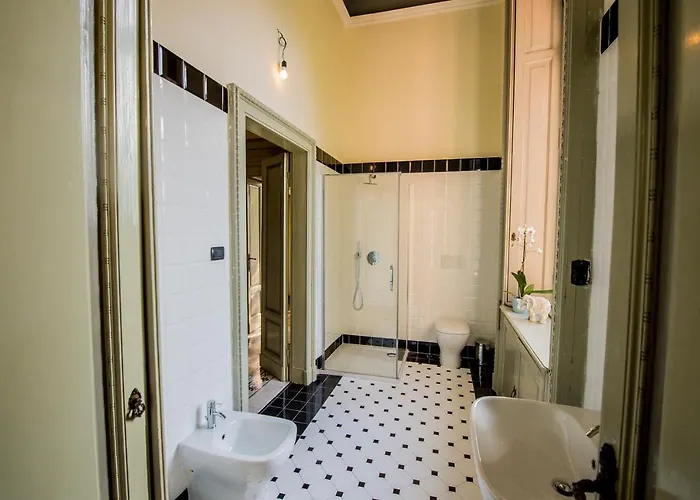 ヴィラ Confalonieri マンデッロ・デル・ラーリオ