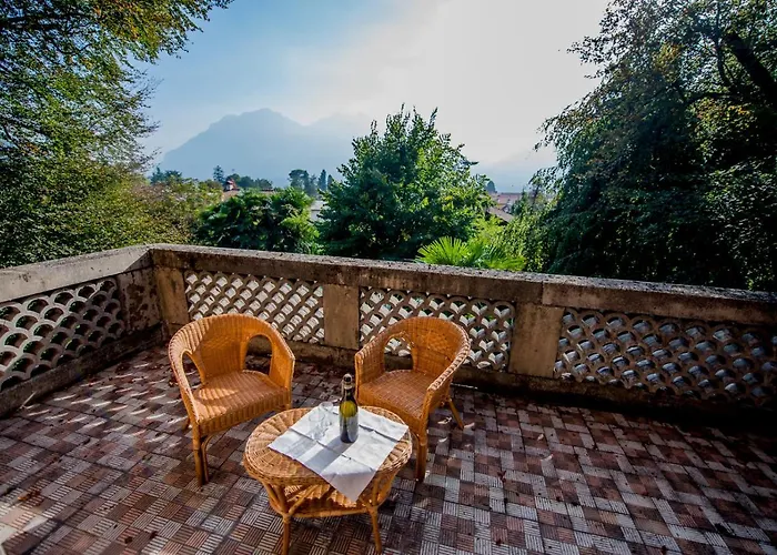 ヴィラ Confalonieri *