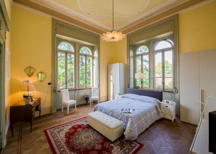 Confalonieri Манделло-дель-Ларио